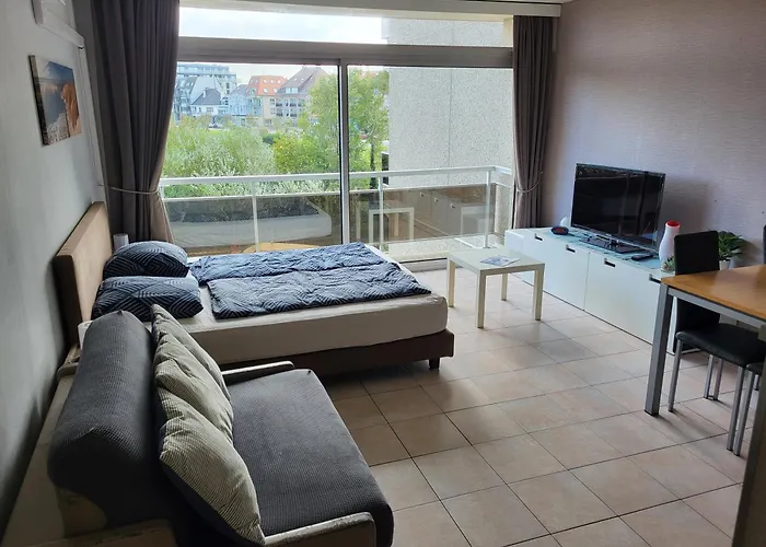 Studio Astrid At 100 Meter From Sea With Parking Place