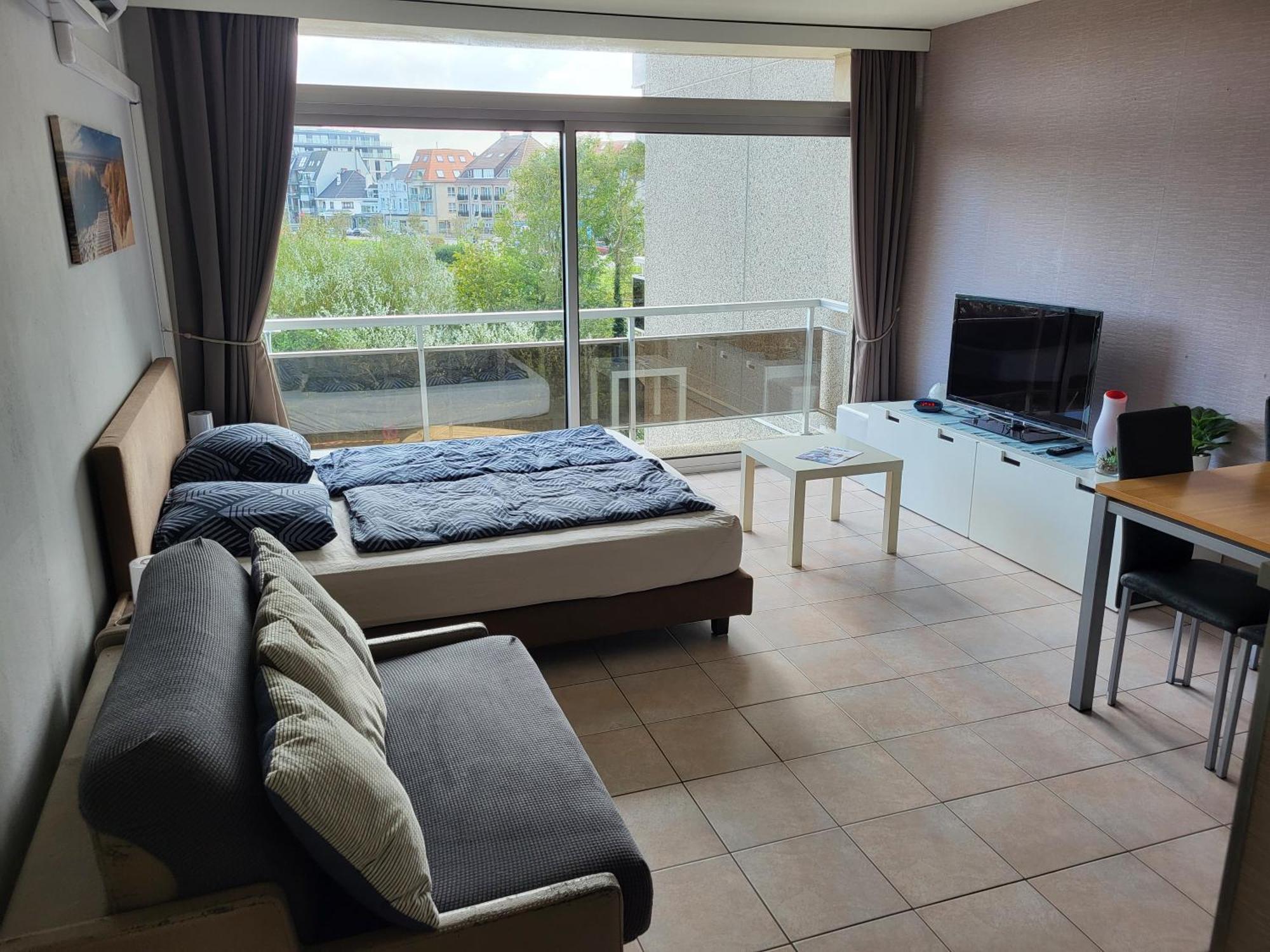 Appartement Astrid At 100 Meter From Sea With Parking Place Bredene